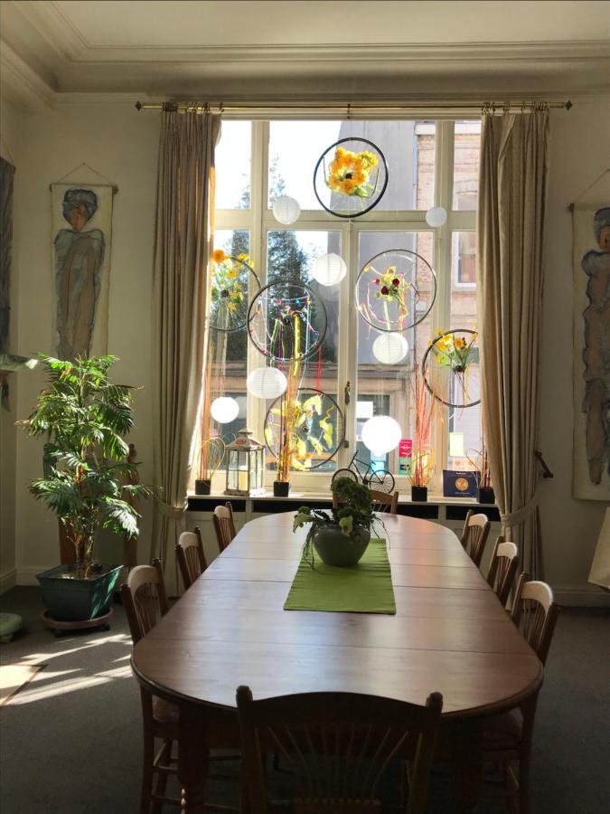 Abri Du Passant Bed & Breakfast รูแบ ภายนอก รูปภาพ