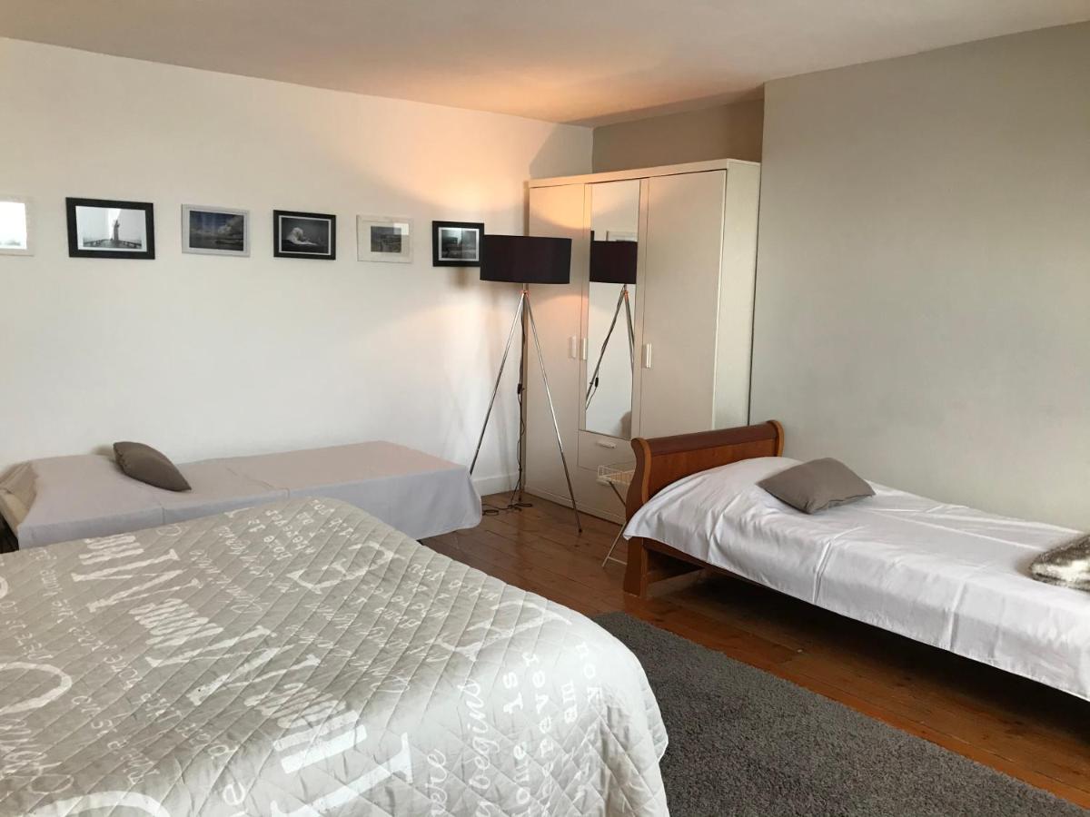 Abri Du Passant Bed & Breakfast รูแบ ภายนอก รูปภาพ